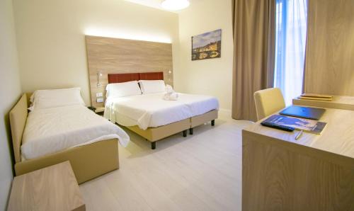 Scandicci Hotel | Hotel Perlage Florence - Free city tax with Private Parking & Fast Wifi