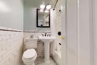 Petaluma Hotel | Hotel Petaluma, Tapestry Collection by Hilton