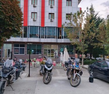 Peshkopi Hotel | Hotel Piazza