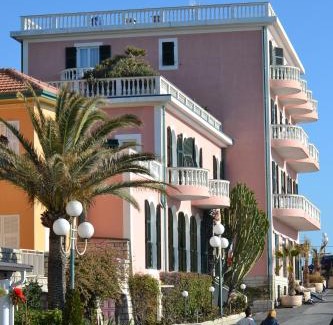 Bordighera Hotel | Hotel Piccolo Lido