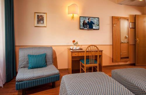 Rione XVIII Castro Pretorio Hotel | Hotel Piemonte