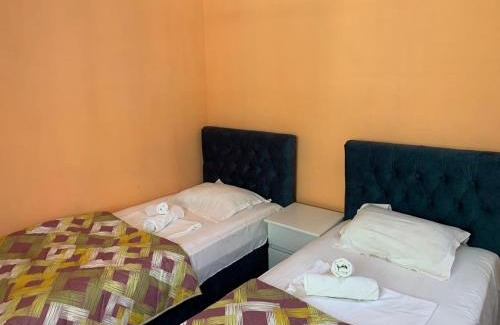 Salkhino Apartment | hotel pillows