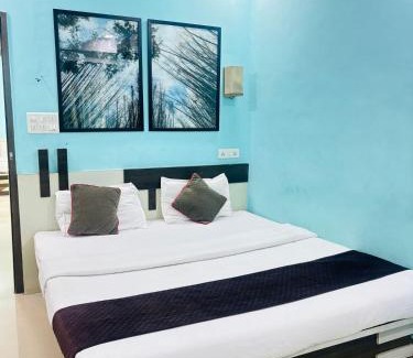 Pimpri - Chinchwad Hotel | Hotel Pim-pri Stays,Pune