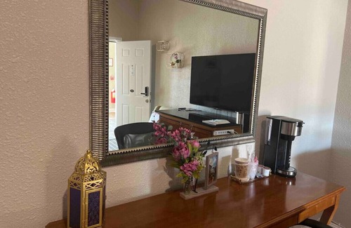 Laurel House | Hotel Pinehurst- Arabian Suite 104
