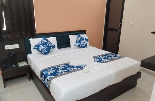 Sikar Hotel | HOTEL PINK CITY