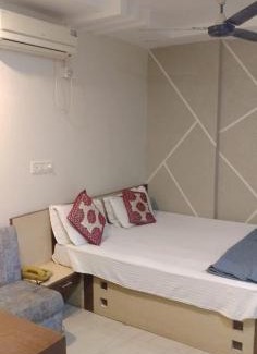 Bhopal Hotel | Hotel Pisals