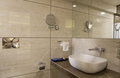 Vile Parle East Hotel | Hotel Planet Residency