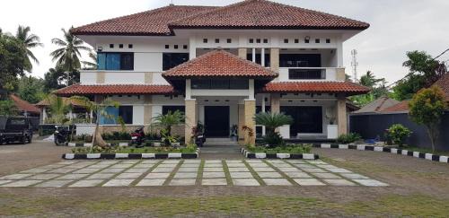 Batu Karas Hotel | Hotel pondok putri