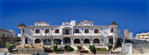 Zahara de los Atunes Hotel | Hotel Pozo del Duque