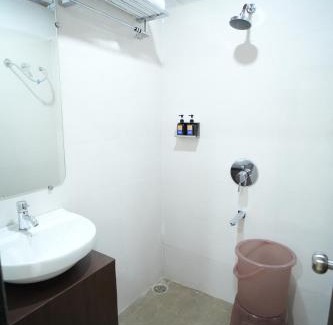 Shirdi Hotel | Hotel Pravasa stay ,Shirdi