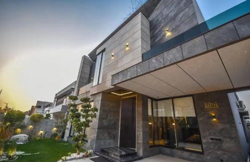 Dumka Hotel | Hotel Preetanjali Inn