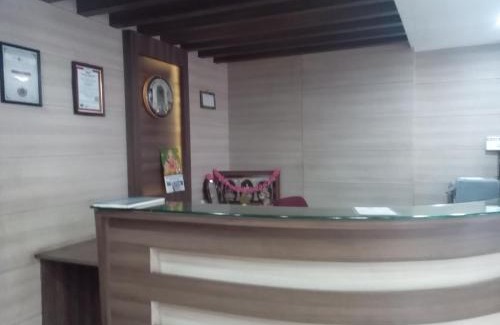 Pudumund Hotel | Hotel Preethi Palace