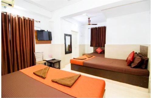Merces Hotel | HOTEL PREMIUM TRAVELLERS # iNN Near Temple - Fully Air Conditioning Hotel - Hygiene And Spacious Room - A Top Rated Luxuary Hotel