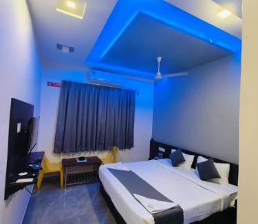 Akalkot Hotel | Hotel President Palace, Akkalkot