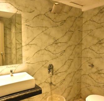 Kurla Hotel | Hotel Preston Inn