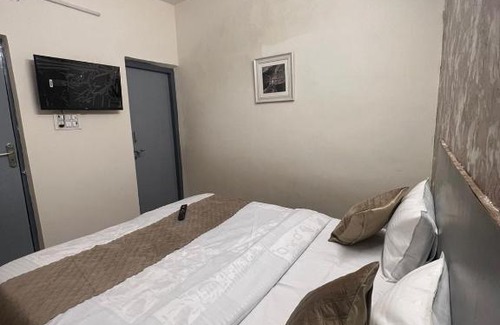 Mayur Vihar Phase III House | Hotel Prime Inn One