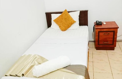 Vavuniya House | Hotel PRINCESS ROSE