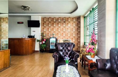 Waru House | Hotel Prisma Mitra RedDoorz
