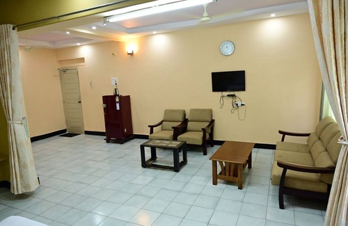 Raichur Hotel | Hotel Priya