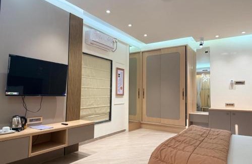 Pune Hotel | Hotel Pruthvi Executive, Pune
