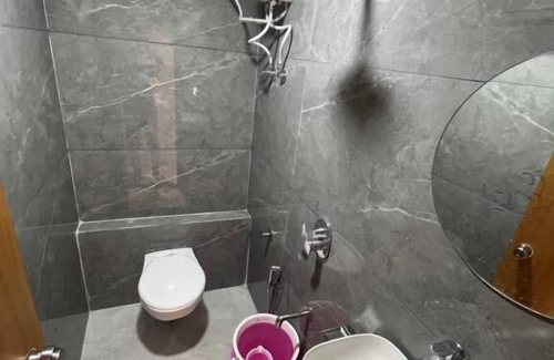 Navrangpura Hotel | Hotel Pulse Town