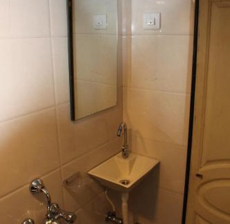 Dongri Hotel | Hotel Qamar