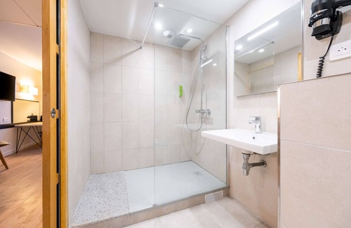 Maisons-Laffitte Hotel | Hôtel Quality Suites Maisons-Laffitte Paris Ouest