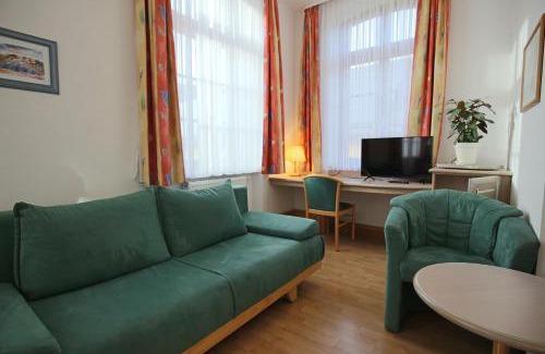 Neustadt-Hambach Hotel | Hotel Restaurant Hambacher WInzer
