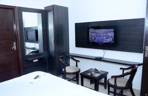 Vasundhara Hotel | Hotel R.K. Residency, Ghaziabad
