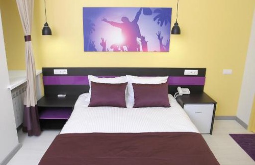 Krasnoyarsk Hotel | Hotel Raduga
