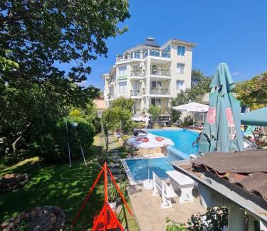 Obrochishte Hotel | Hotel Rai