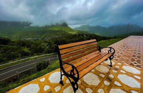 Mahad Hotel | Hotel Raigad Farmhouse 2