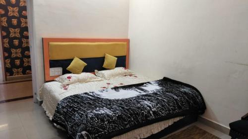 Jagadhri Hotel | Hotel Rainbow
