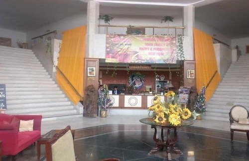 Surajkund Hotel | Hotel Raj Hans, Faridabad