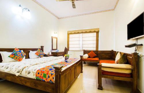 Malviya Nagar Hotel | Hotel Raj Kothi Jaipur airport