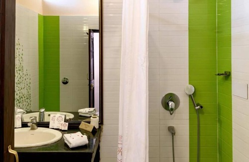 Orchha Hotel | HOTEL RAJ MAHAL THE PALACE