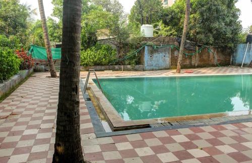 Pardi Hotel | Hotel Raj Palace