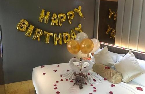 Pune Hotel | HOTEL RAJANIGANDHA home stay