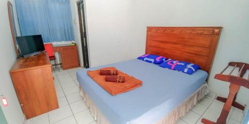 Cirebon Hotel | Hotel Rajawali Mitra RedDoorz