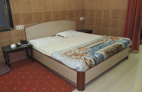 Prabhadevi Hotel | Hotel Rajdoot