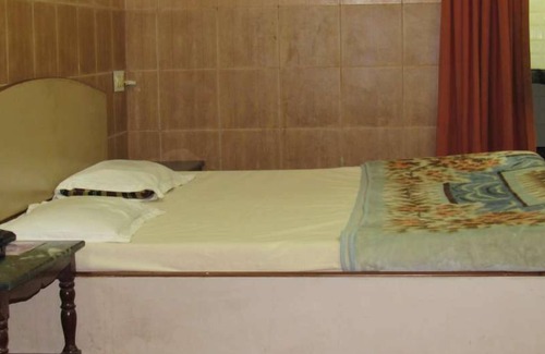 Prabhadevi Hotel | Hotel Rajdoot