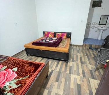 Sitapur Hotel | Hotel Rama Palace