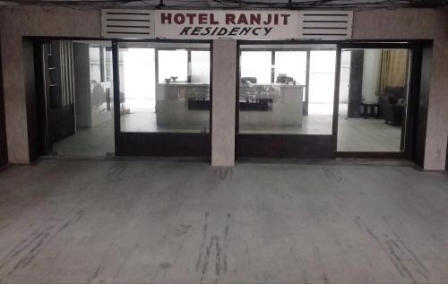 Secunderabad Cabin | Hotel Ranjit Residency