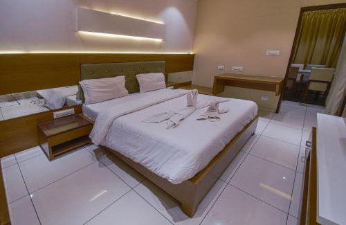 Kolhapur Hotel | Hotel Ravikiran Kolhapur, NEAR GOKUL SHIRGAOV MIDC, KANERIWADI, 5 STAR MIDC, ON NH4 GOA HIGHWAY