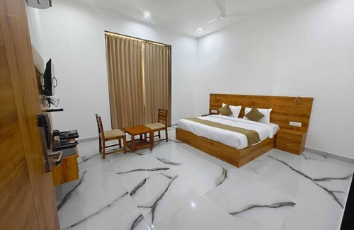 Bedla Hotel | Hotel RC Garh