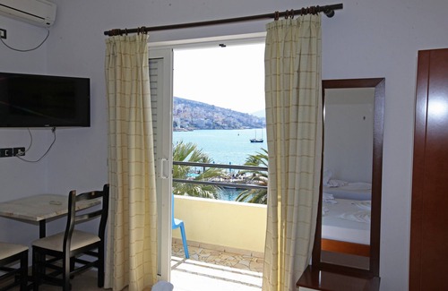 Qender Hotel | Hotel Real
