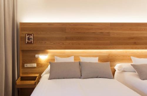 Old Town Hotel | Hotel Real Colegiata San Isidoro
