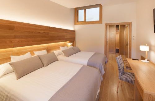 Old Town Hotel | Hotel Real Colegiata San Isidoro