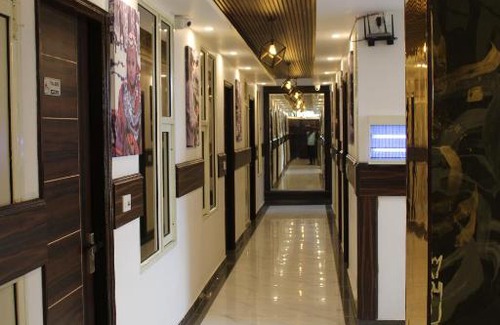 Chandigarh Hotel | Hotel Red Apple Near Railway Station Chandigarh