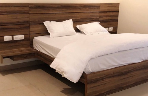 Moradabad Hotel | Hotel Red Sapphire
